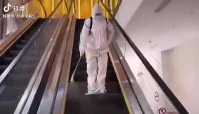 Sterilizing the whole escalator