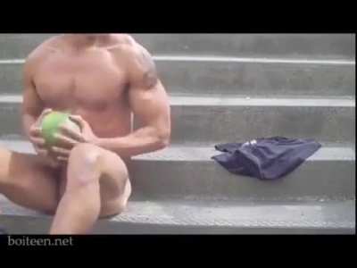 Bizimkisi bir aşk hikayesi