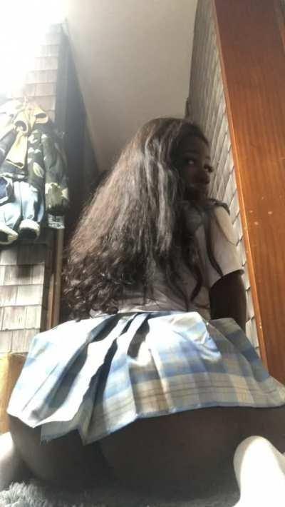 Shall twerking on your face ?