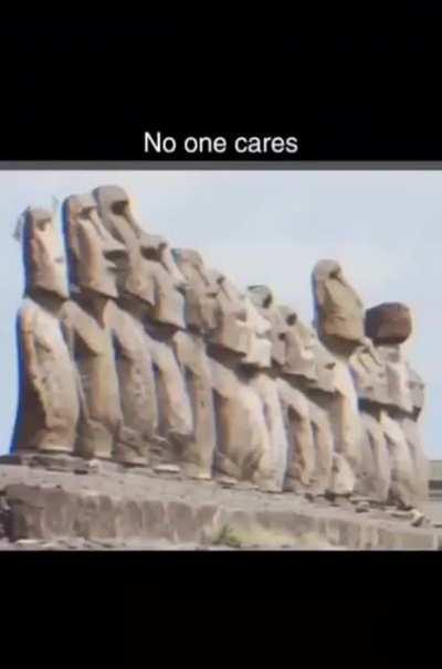 🗿🗿