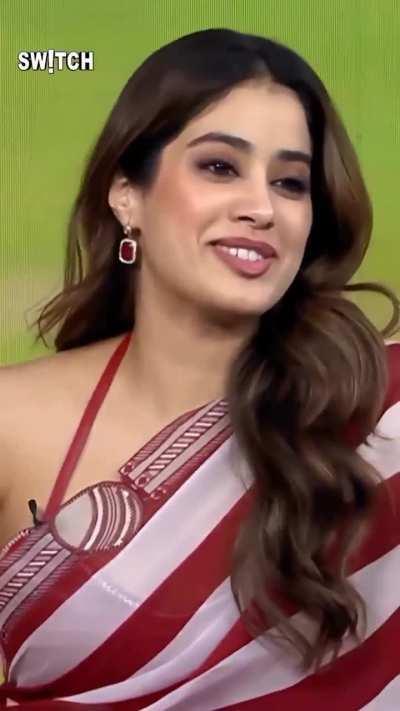 Such blatant nonsense from this spoiled nepo, Janhvi(as expected). Like always, 