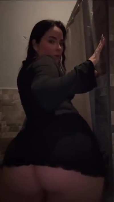 Paula del villar( Grupo en comentarios)