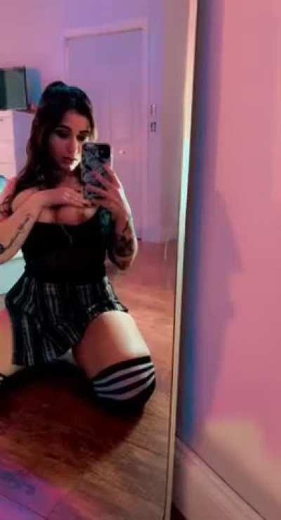 Goth girls need to get titty fucked too 😈🖤