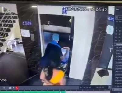 Life ma bas Kalesh hai