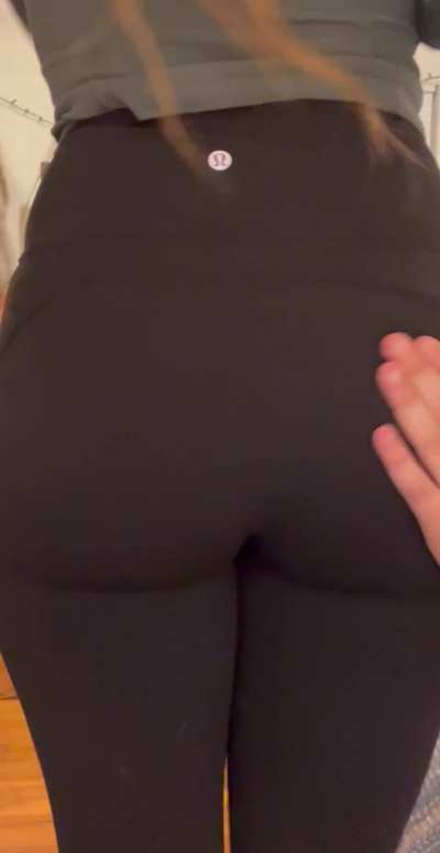 Boyfriend’s best friend asked to play with my lulus….