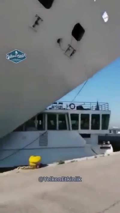 Cruise ship captain must be drunk