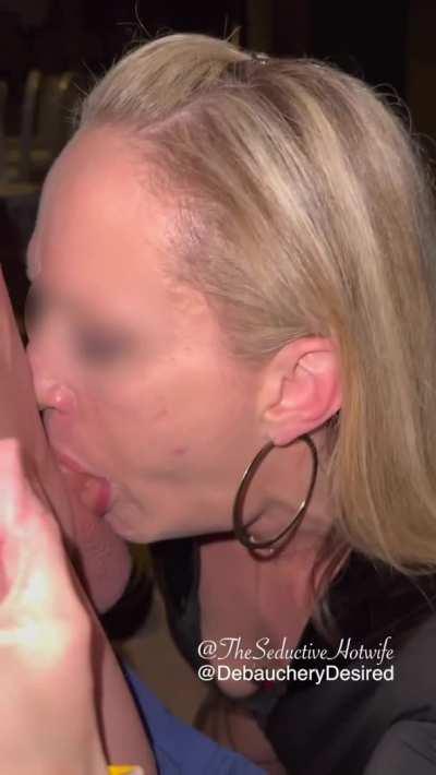 His ex gf didn’t believe I was able to deep throat his MASSIVE COCK so she wanted to be there as I took him down my throat BALLS DEEP for the 2nd time! Sound up