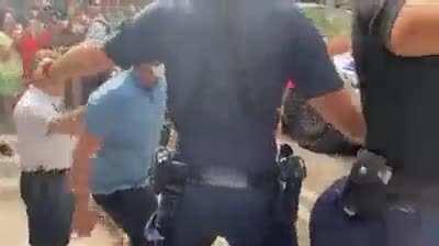 That image is not fake. Here the video of that incredible Italian dump truck.