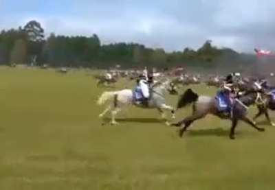 Live footage of Poland enacting article five and rescuing Mariupol