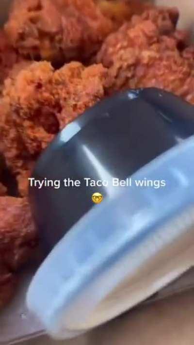 Cursed_taco bell wings 🤓