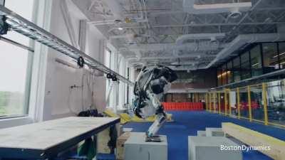 Atlas partners in Parkour by Boston Dynamics