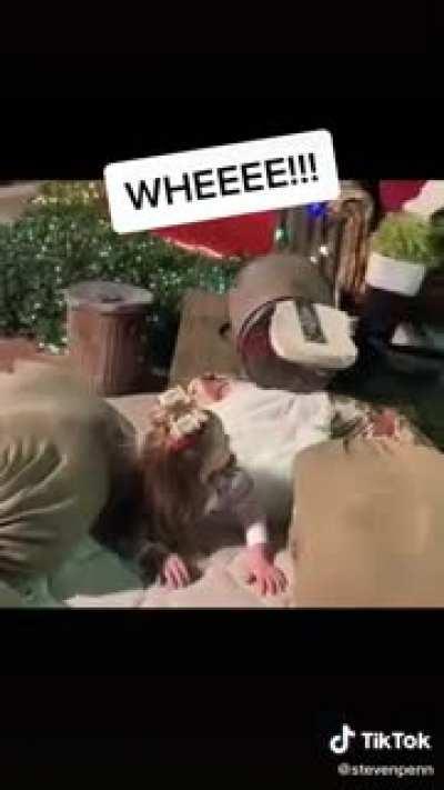 That's not a Santa thing to do...