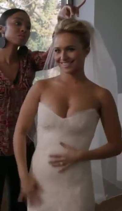 Hayden Panettiere turns 33 today