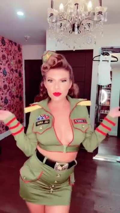 40’s US Army Pin Up girl