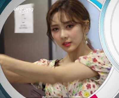 JiU, SuA, Yoohyeon and Dami - Simply K-Pop End Credits (200821 Simply K-Pop)