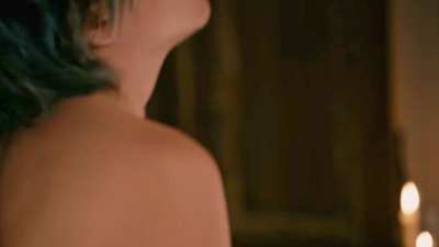 Léa Seydoux and Adèle Exarchopoulos in Blue Is the Warmest Colour (2013) [extramile cut, brightened]