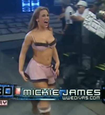 Mickie James