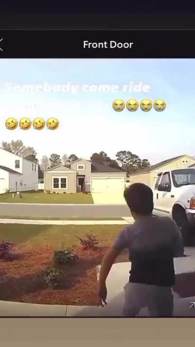 Bad ass kids ringing random door bell and running 