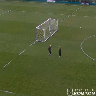 Haters gonna say it's fake. Aykut Kocaman at the training: