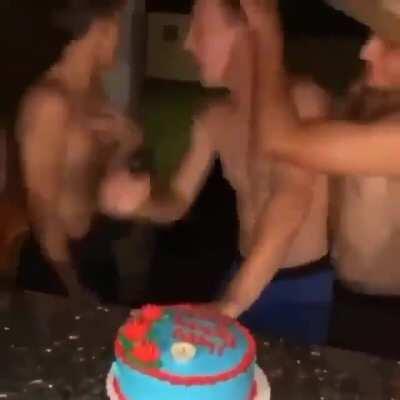 R.I.P Bolo F 😔✊