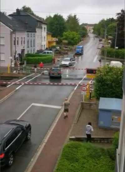 Classic wrong side of barrier situation - June 2021 Luxembourg