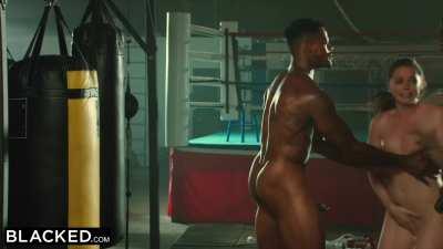 Tori Black cums very hard