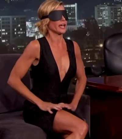 Julie Bowen