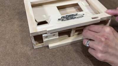 Woodcrafting Among us lamp with gimmicks