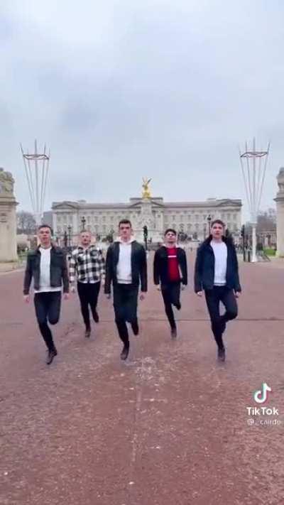 touching tribute to Her Majesty