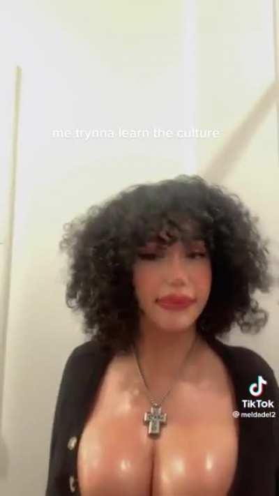 (meldadel2) big boobs and DSLs