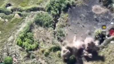 Highly accurate Ukrainian artillery is perfectly zeroed on a manned Russian trench