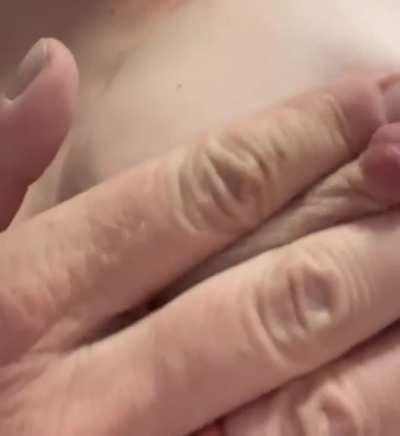 🍒Close Up Nipple Tweeks🍒[UK] [MILF] [Selling] Find me on K.ik or Snap @cherrybrandy105 FuckMachine•Customs•DickRates•Panties Anal•Fetish•RolePlay•Squirt•Sexting•Cam ⬇️OF Link in comments⬇️