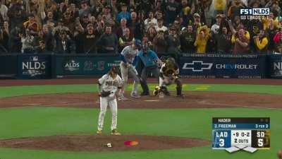Hader strikes out the side to send the Padres to the NLCS!