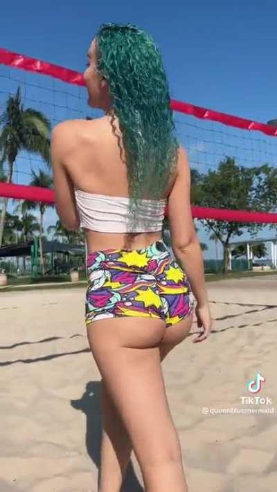 Bounce When She Walk