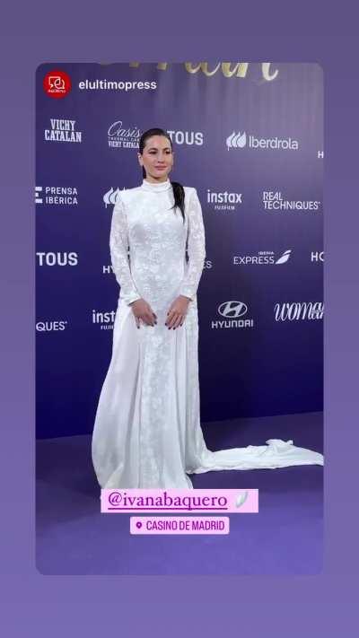 The vid in her stories from the event in Spain