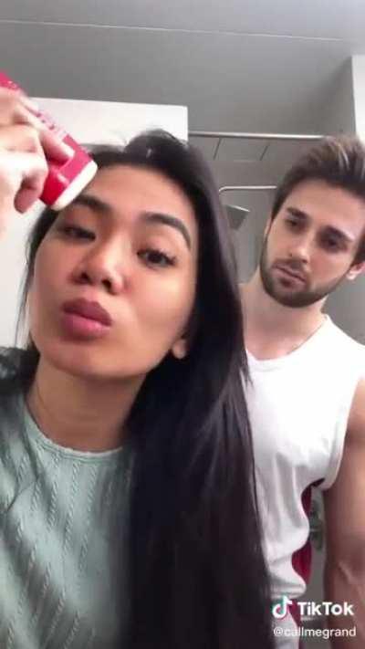 Xay-Ally being a supportive GF 💑🥰 and helping Rawcock get ready for a date 🍆💦🥚 with his BF Sett