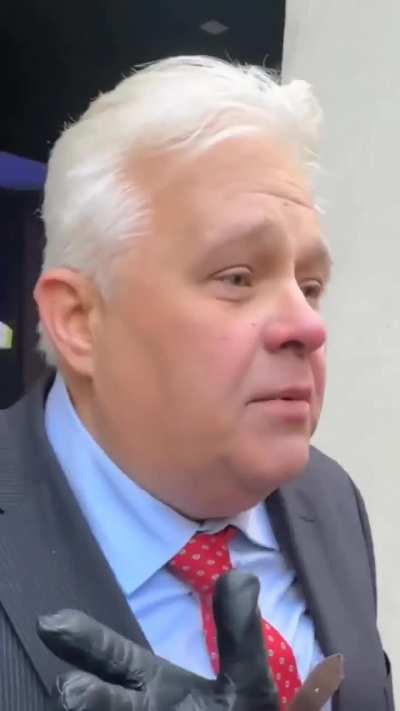 Артас против швабры.