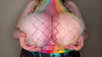 A few good reasons to be a great titsexual :)