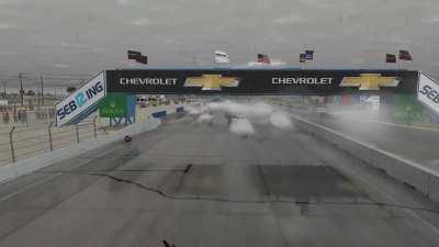 Average rain starts be like..