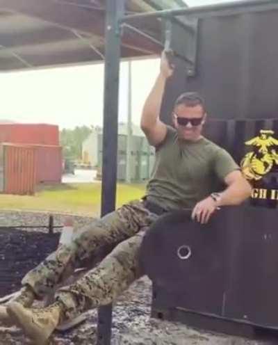 This guy has core muscle beyond anything I’ve seen.