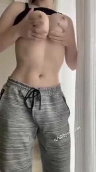 These pants would fit better if you made my belly swell up ;) (OC)