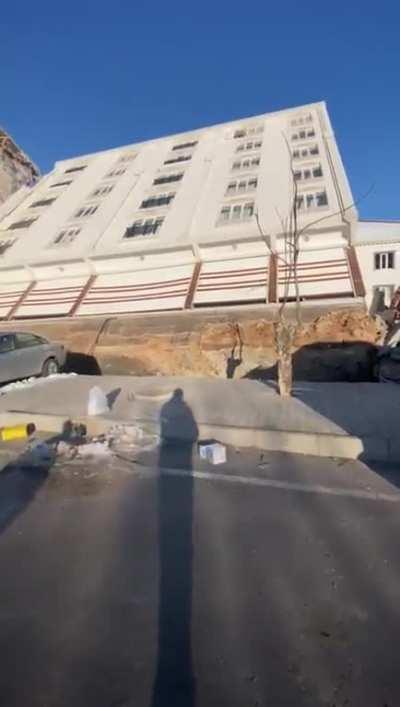 Weirdly collapsed building after the earthquake in Turkiye