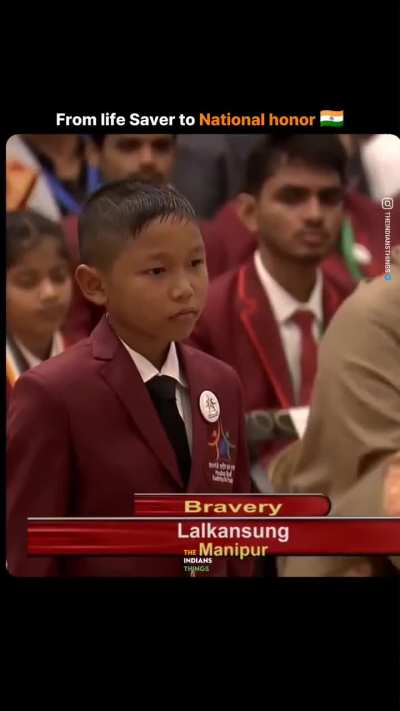 Throwback to the time when 10-year-old Lalkansung from Manipur became a true hero by bravely saving three lives from drowning in July 2019. His fearless act of courage won him the prestigious Pradhan Mantri Rashtriya Bal Puraskar 2020 for bravery. A shini