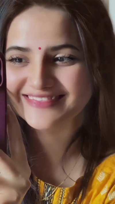 She is so cute😍😍