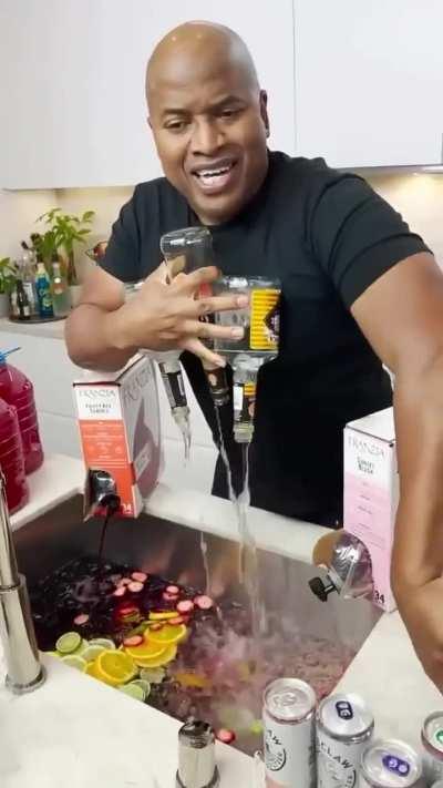 Guy is living my childhood dream