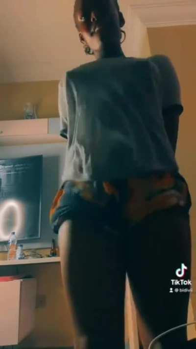 oh boy see how e dey stand