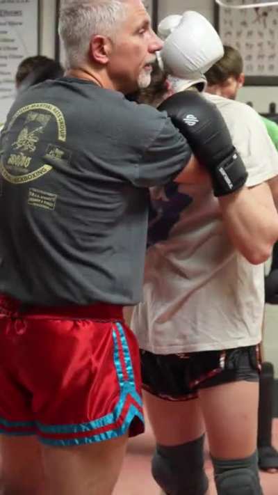 How to gain position in the clinch