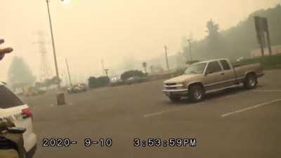 Sheriff deputy thinks antifa are starting the fires in Oregon he's requesting help