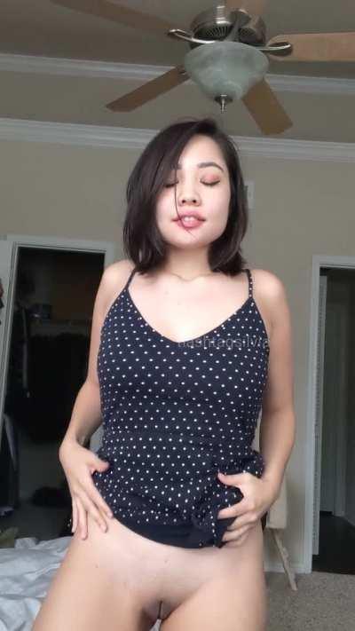 How do you like my dress