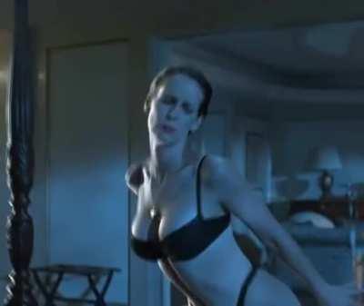 bikini jamie lee curtis stripper